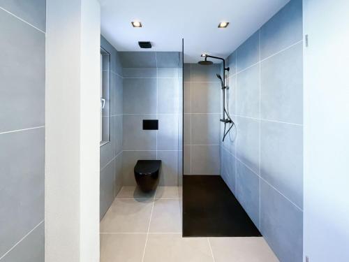 Fürdőszoba, Säntisecho - in der Natur zu Hause (Santisecho - in der Natur zu Hause) in Urnasch