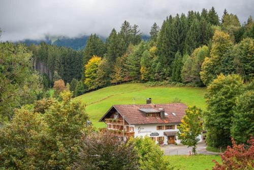 Apartment Chalet Rubihorn mit Berg-Blick in Bolsterlang, Deutschland