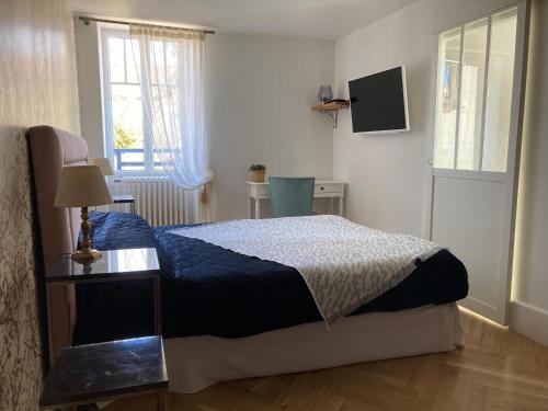 1 queen bed