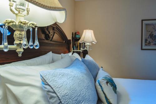 5 Ojo Inn Bed and Breakfast 5 Ojo Inn Bed and Breakfast