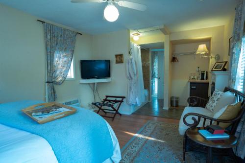 5 Ojo Inn Bed and Breakfast 5 Ojo Inn Bed and Breakfast