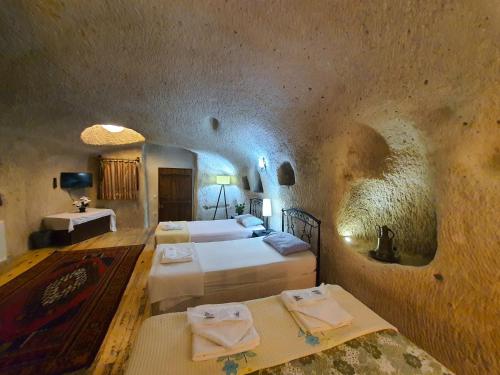 Karadut Cave Hotel