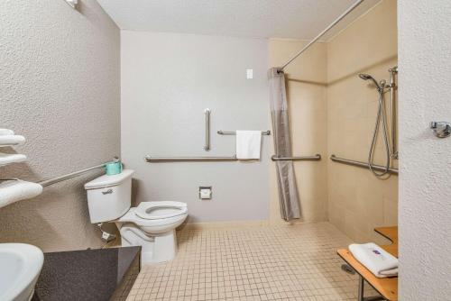 Motel 6-Fort Wayne IN - image 10