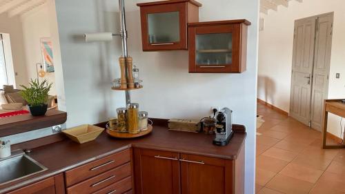 Magnifique Villa Domaine de Biglette in Baie-Mahault