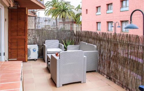 Stunning apartment in Tossa de Mar with WiFi and 2 Bedrooms - Apartment - Tossa de Mar