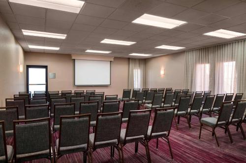 Sonesta Select Los Angeles Torrance South Bay - image 12