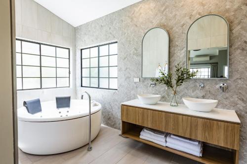 حمام, Camden Valley Inn in جنوب سيدني الغربية