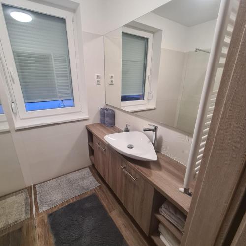 Bathroom, Verebes apartman in Szabadhegy