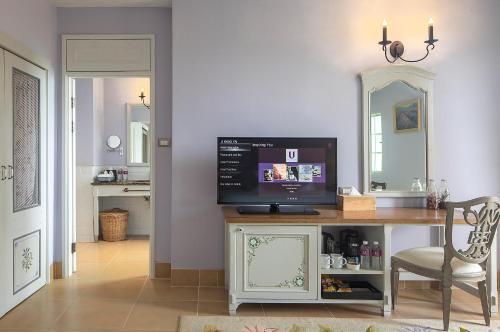 U Khao Yai Room Type - Deluxe Courtyard View ( 24 hours Use of Room )