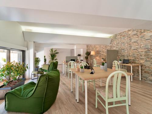 Shared lounge/TV area, STAY Hotel Rhodes in Rhodes