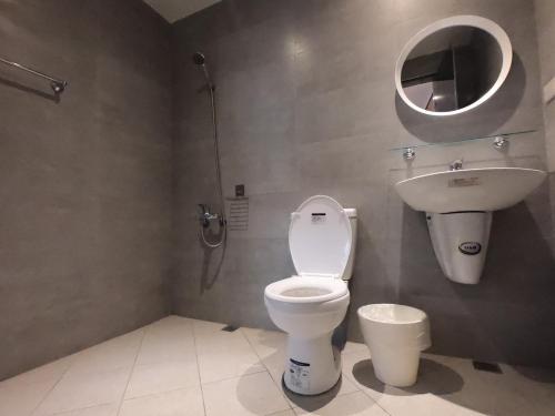 Bathroom, H suite Go in Changhua City