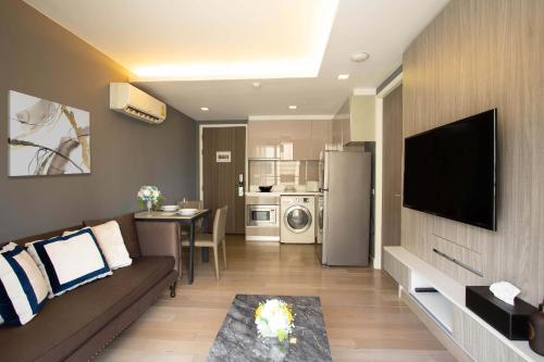Dazzle Residence, Bangkok