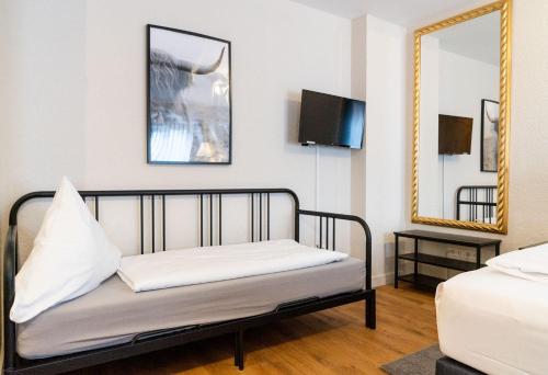 Hotel Beim Schupi Karlsruhe - image 12