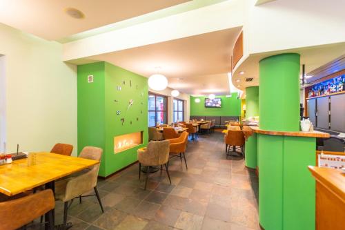 Hotel Ambiotel - image 2