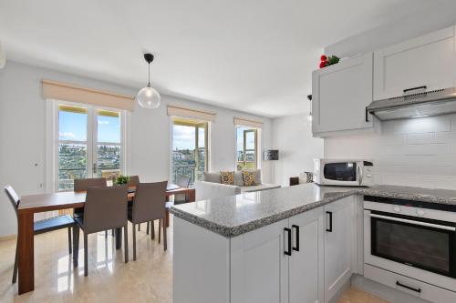 2 bedroom Apartment Avdimou with stunning sea views Aphrodite Hills Resort - image 9