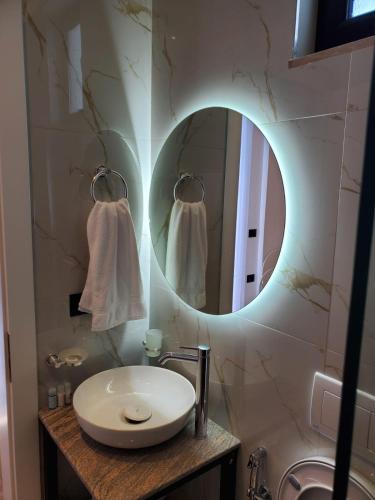 GL Hotel Ksamil – Ksamil, OR