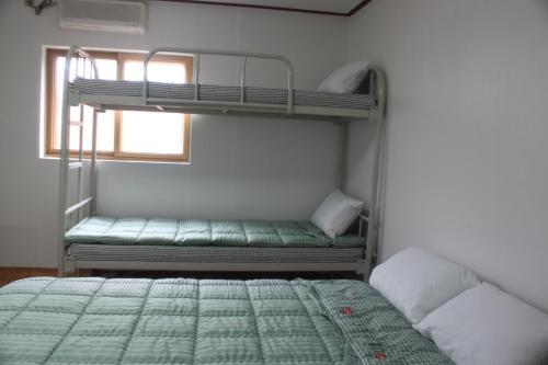 2023 동대문 게스트하우스 (Dongdaemun Guesthouse) 호텔 리뷰 및 할인 쿠폰 - 아고다 2023 동대문 게스트하우스 (Dongdaemun Guesthouse) 호텔 리뷰 및 할인 쿠폰 - 아고다