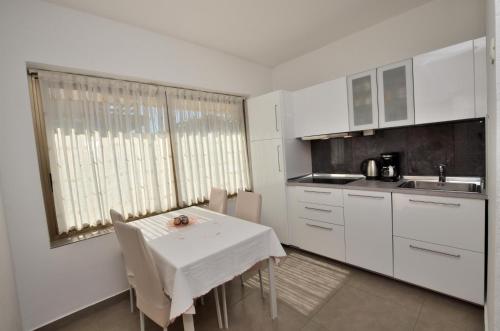 Apartments Nerina