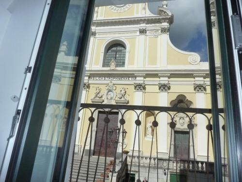 La Piazzetta by Amalfi Dreams - Tap to explore photos