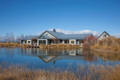 Matuka Lodge - Accommodation - Twizel