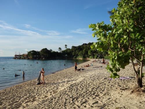 Secret Beach Bungalows – Ko Pha Ngan, UT