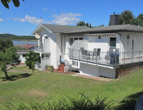 Ferienhaus am Schmachter See in Binz, Deutschland
