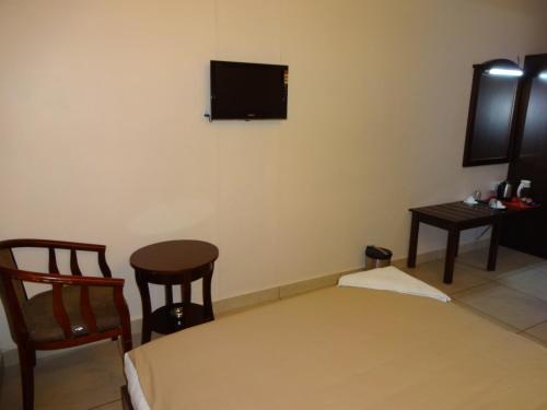 1 twin bed