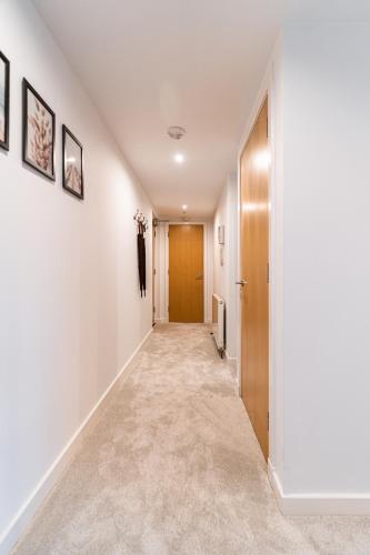The Lusso Suite - 2BR - A 5* Escape Like No Other, Glasgow (Foto 5)