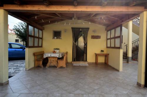 Apartment Belusic - image 2