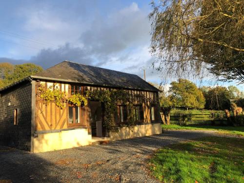 Charmante maison Normande avec dépendance gîte à louer Cambremer