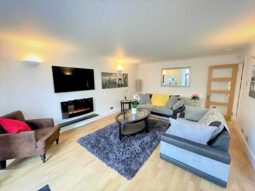 Elite 3 Bed New Town Apt with Private Walled Garden, Эдинбург (фото 9)
