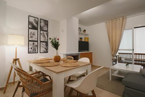 Adosado con Tranquilidad gîte à louer La Mogaya