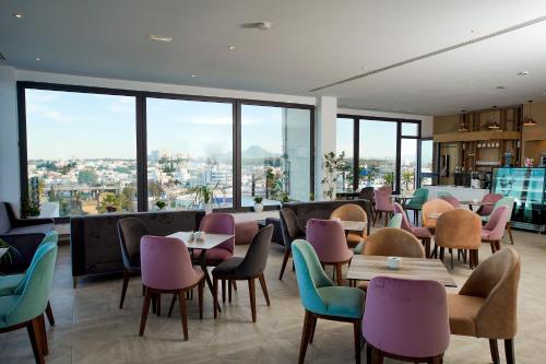 Restaurant, Hotel Lescure Business and SPA in Autre quartier