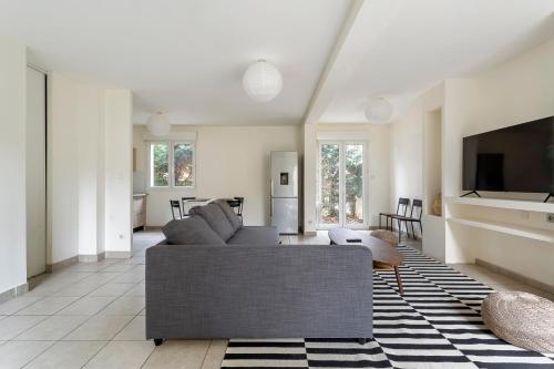 Maison Saint Bonnet de Mûre Proche de l'Eurexpo gîte à louer Bel-Air