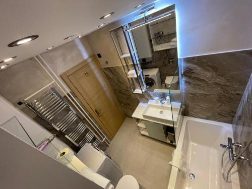 Booky Apartment - image 8