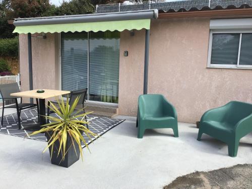 外部景觀, Pavillon T2 proche ville dans petite résidence (Pavillon T2 proche ville dans petite residence) in 庫托利哥提切亞圖