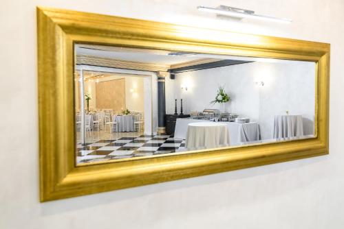 349338462 Hotel Capital with private wellness
