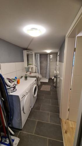 Bathroom, Ferienwohnung Oranjerie in Wadern