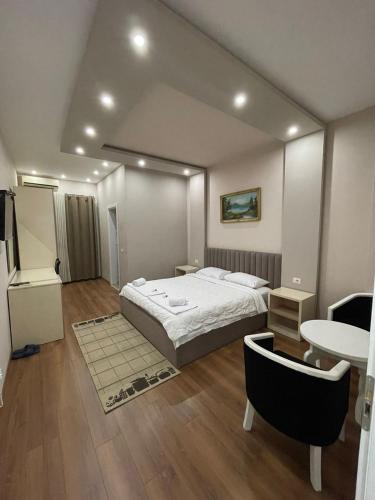 1 king bed