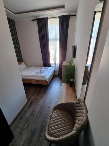 Sleeping Sailors Boutique Hotel in Šiofoka