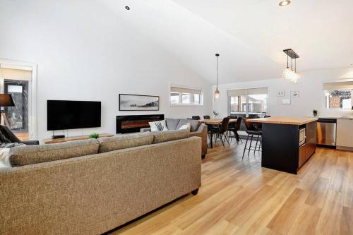 114 Chemin des Ruisselets in Stoneham (QC)