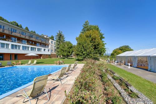 Hotel Kochau - image 2