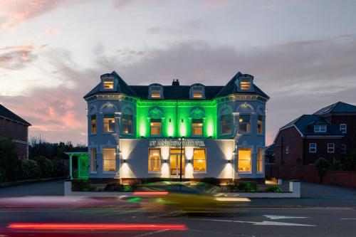 St Andrews Hotel - image 7