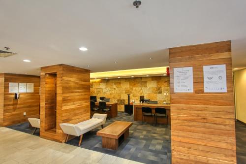 349393582 Holiday Inn Leon by IHG