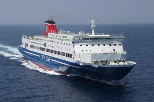 Meimon Taiyo Ferry 1st sailing from Osaka to Kitakyushu