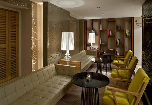 Witt Istanbul Suites, Стамбул (фото 6)