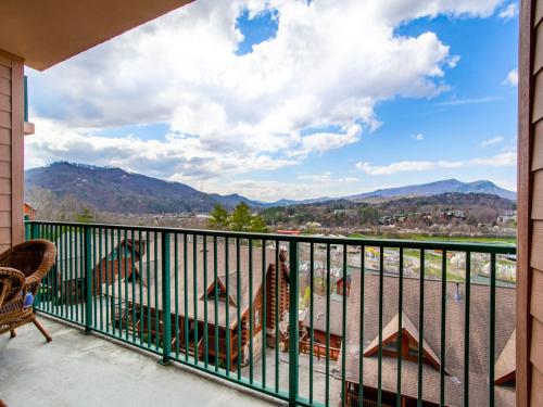 A View to Remember - Mountain Views, Resort Pools! in Pigeon Forge, USA