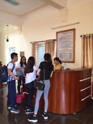 닌빈 Khách Sạn Hà Phương (Khach San Ha Phuong) 호텔 수영장