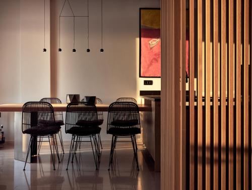 Monopolio Waterfront Apartment with Sea View, by ZanteWize 4