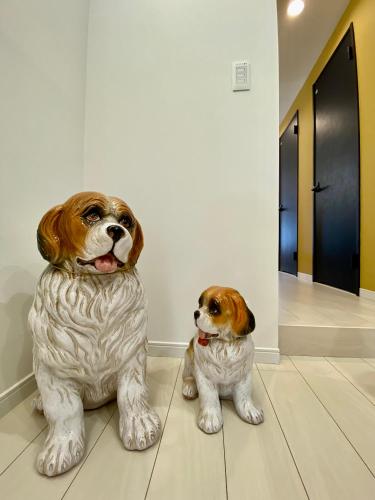 Two-Bedroom Townhouse image 2